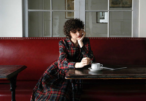 タータンチェックをリネンで纏う