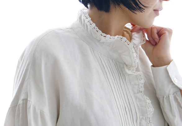 【再入荷】ヴィクトリアンカラーのブラウス《エロイーズ》