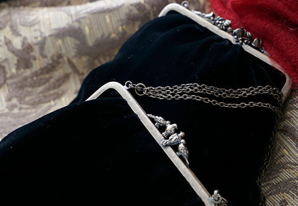 がま口の2wayバッグ《ポシェ・ベロア》