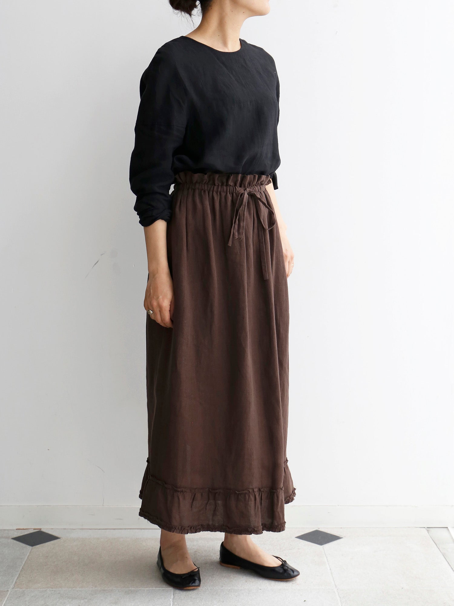 ショコラ36、ブラウス：クレメンス（身長160cm）