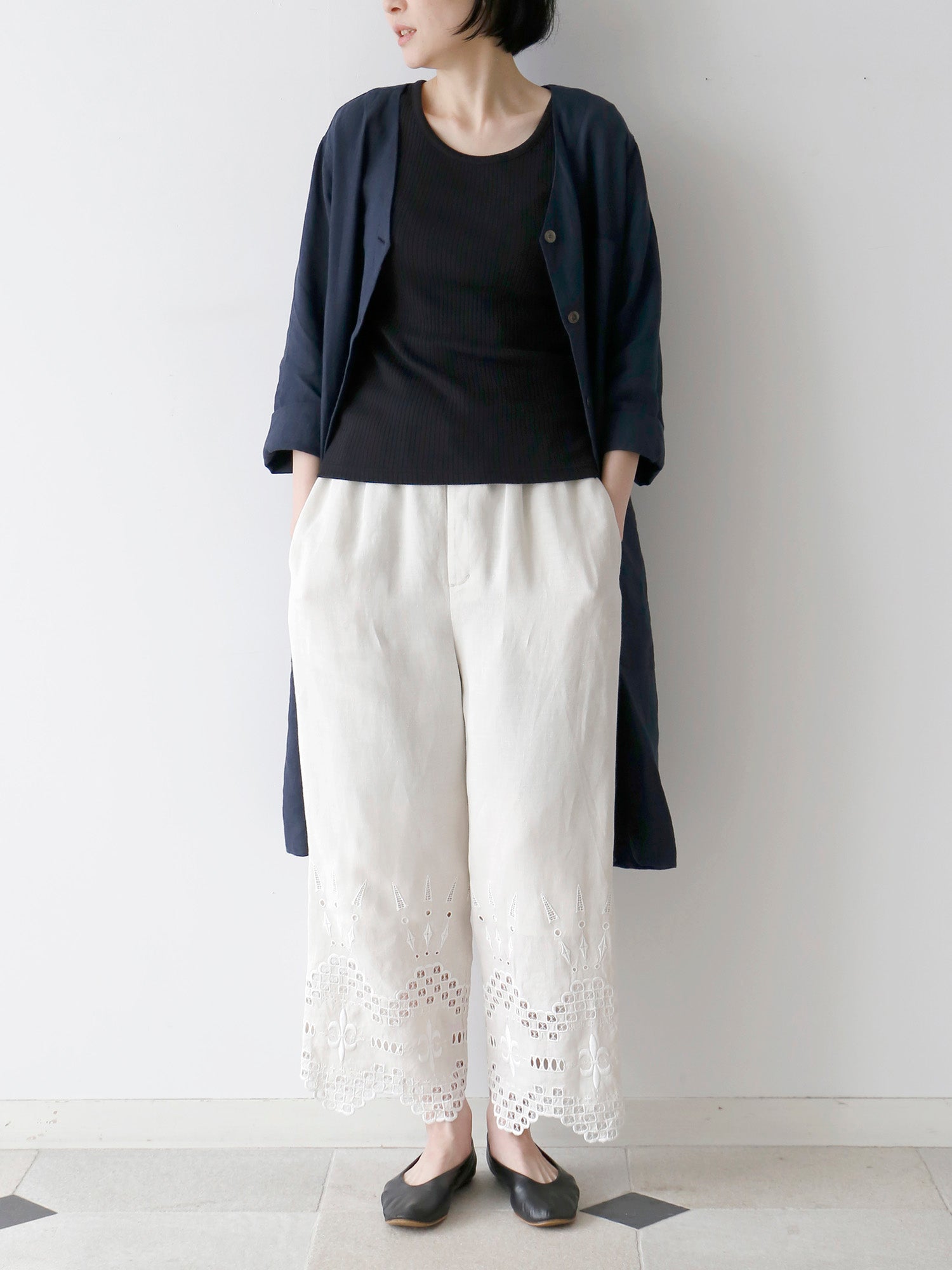 アンテークホワイトNo.15（身長166cm）