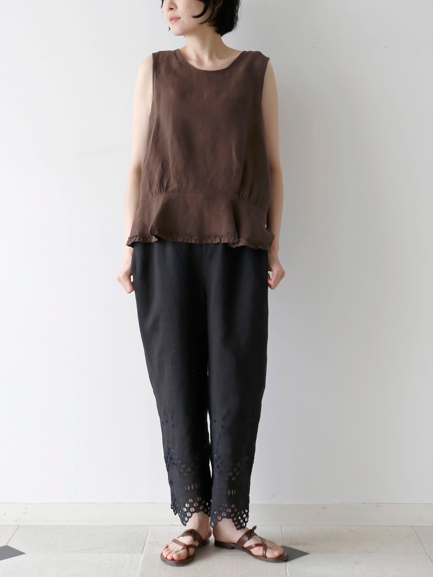 ノアールNo.15<br>ブラウス：ブレンダ