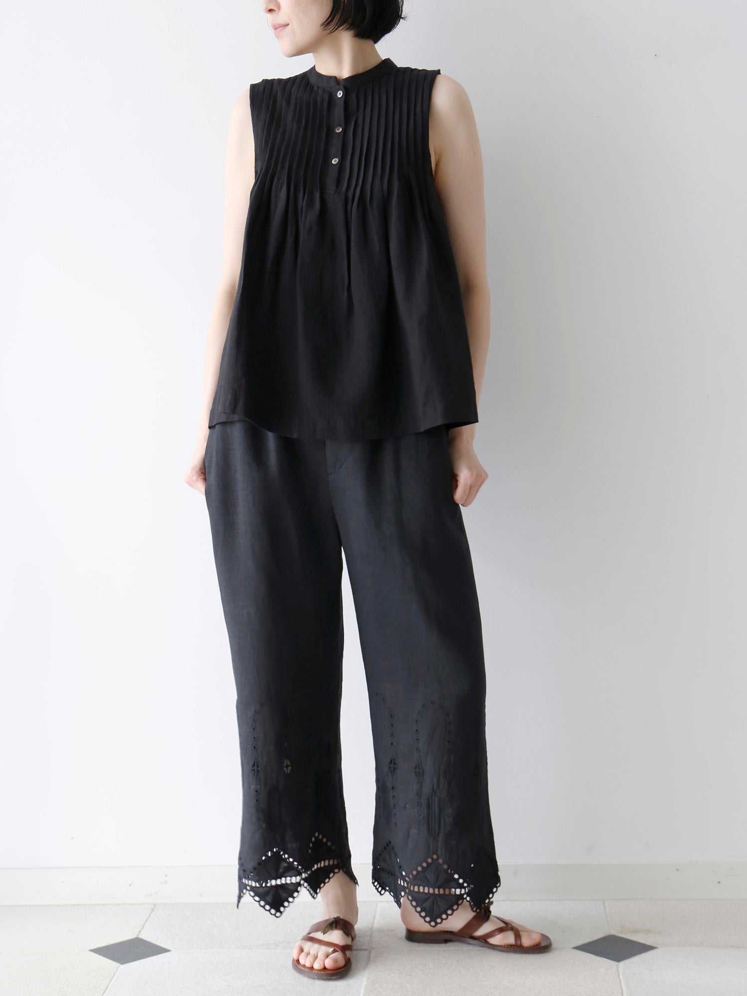 ノアールNo.16（オンライン限定）<br>ブラウス：フィン