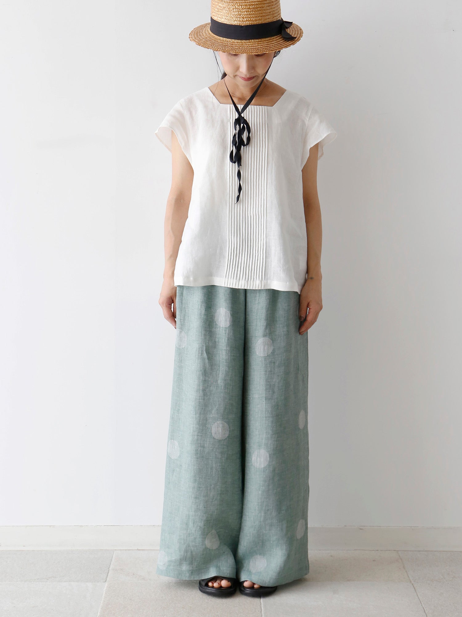 ブランカッセ36着用<br>
パンツ：ラエル（身長153cm）