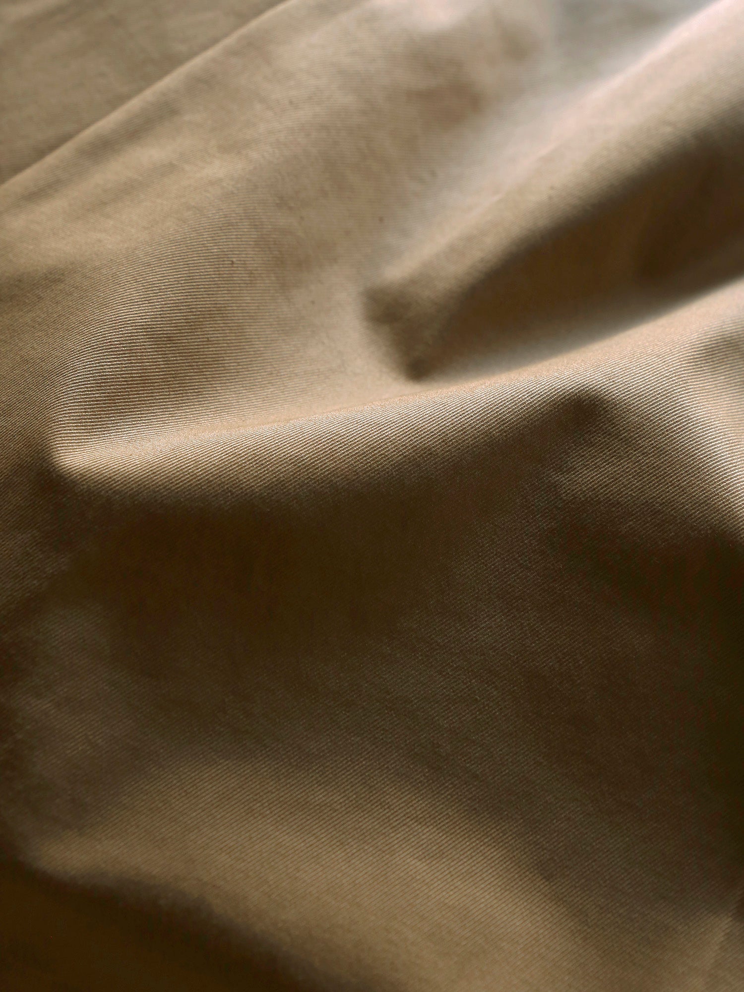 サンドベージュ