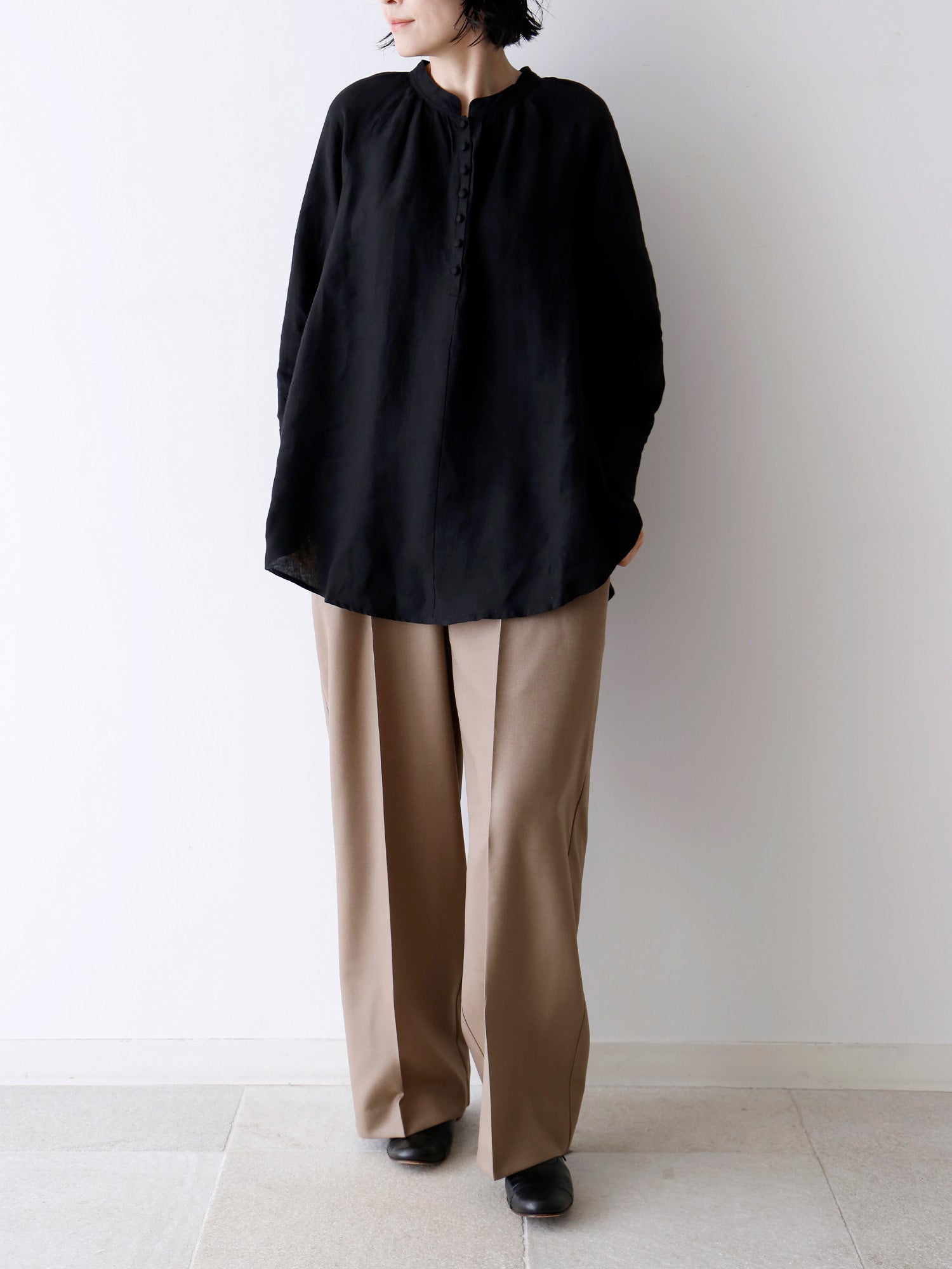 パンツ：レモンド（身長166cm）