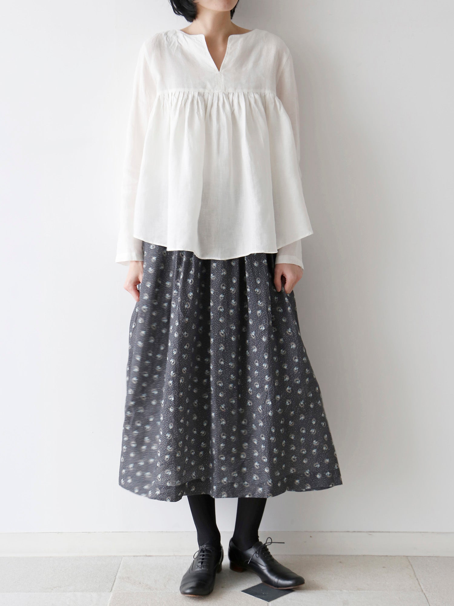 スカート：ミシェル（身長166cm）