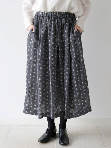 メザンジュ（身長166cm）