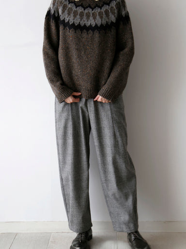 セーター：サイモン