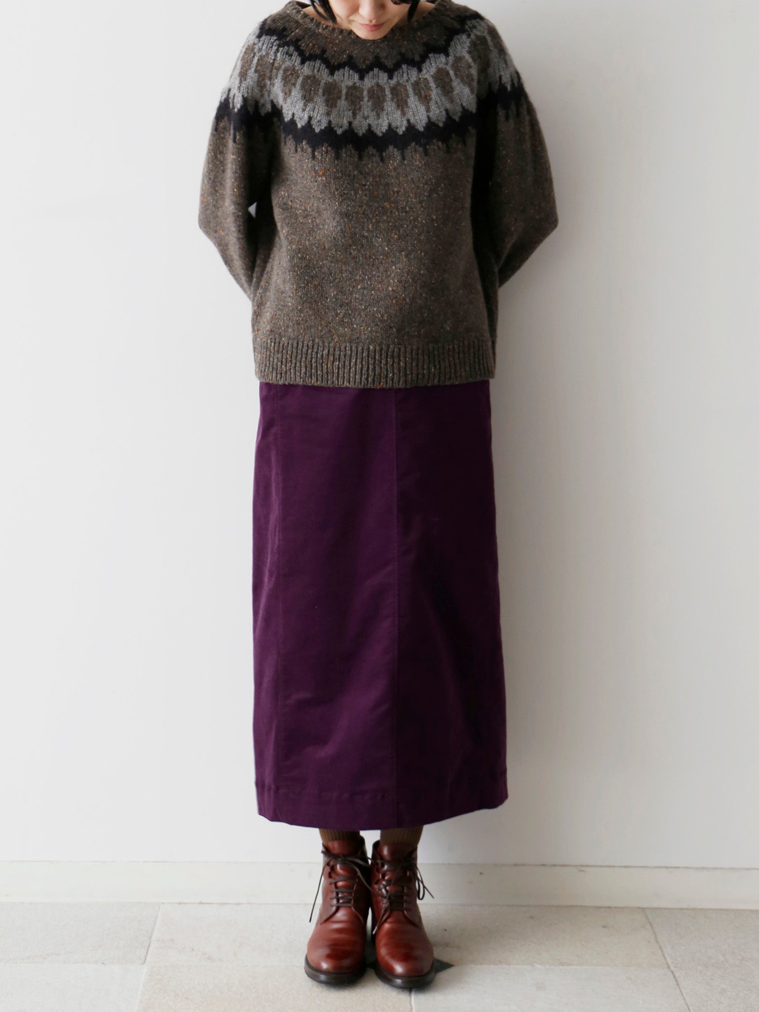 スカート：マルゴ