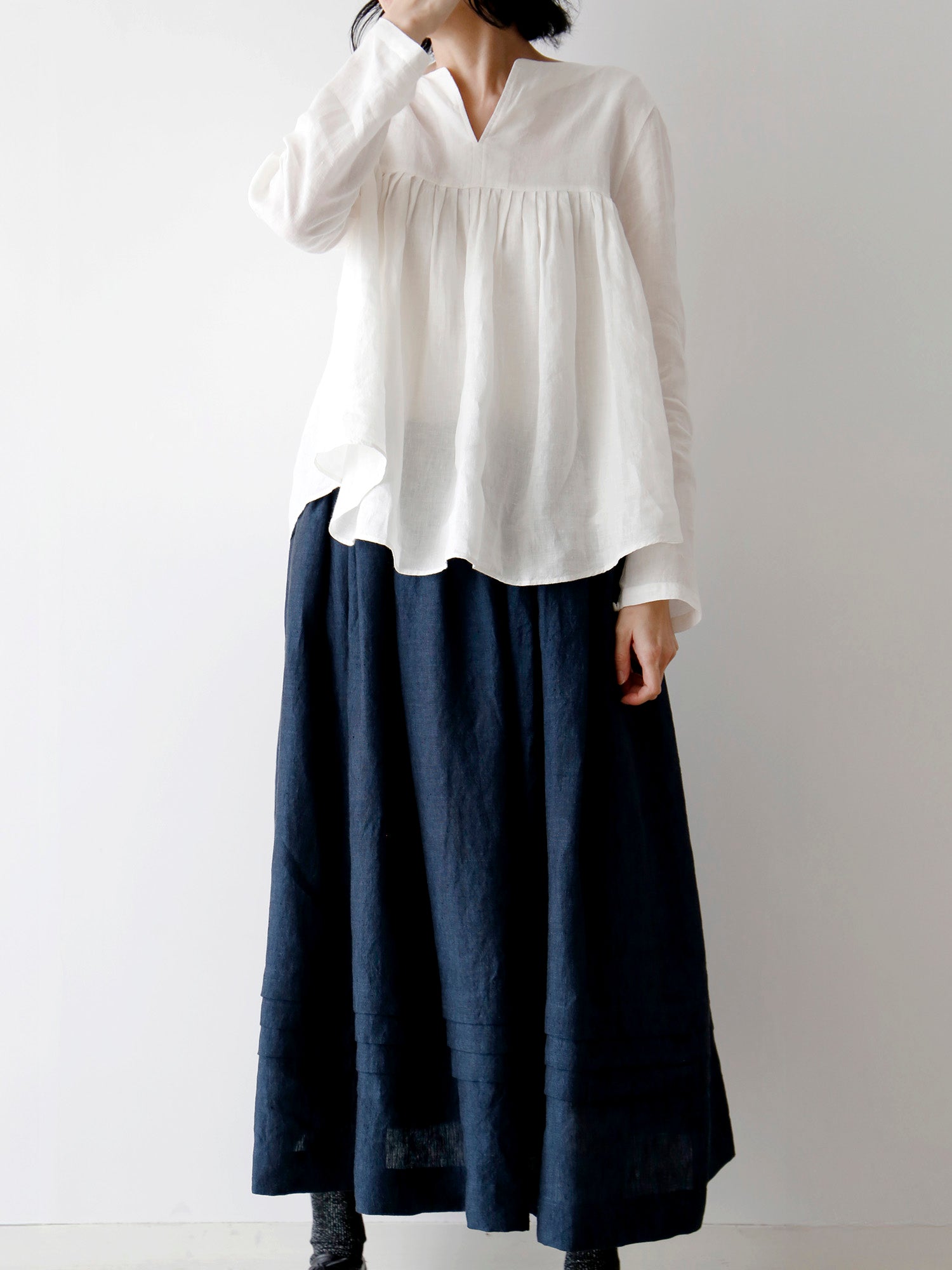 スカート：ローレン