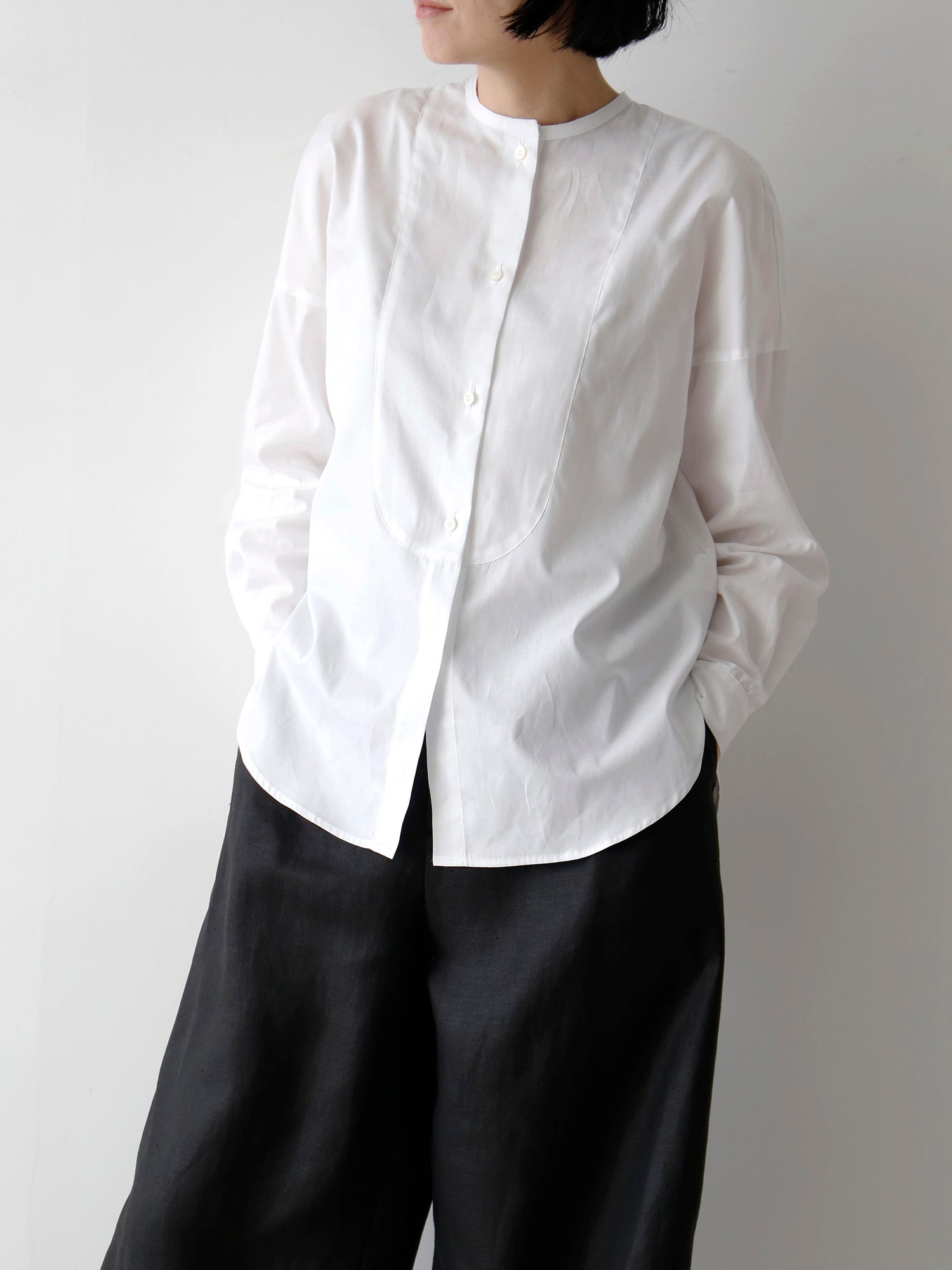 パンツ：セレナ