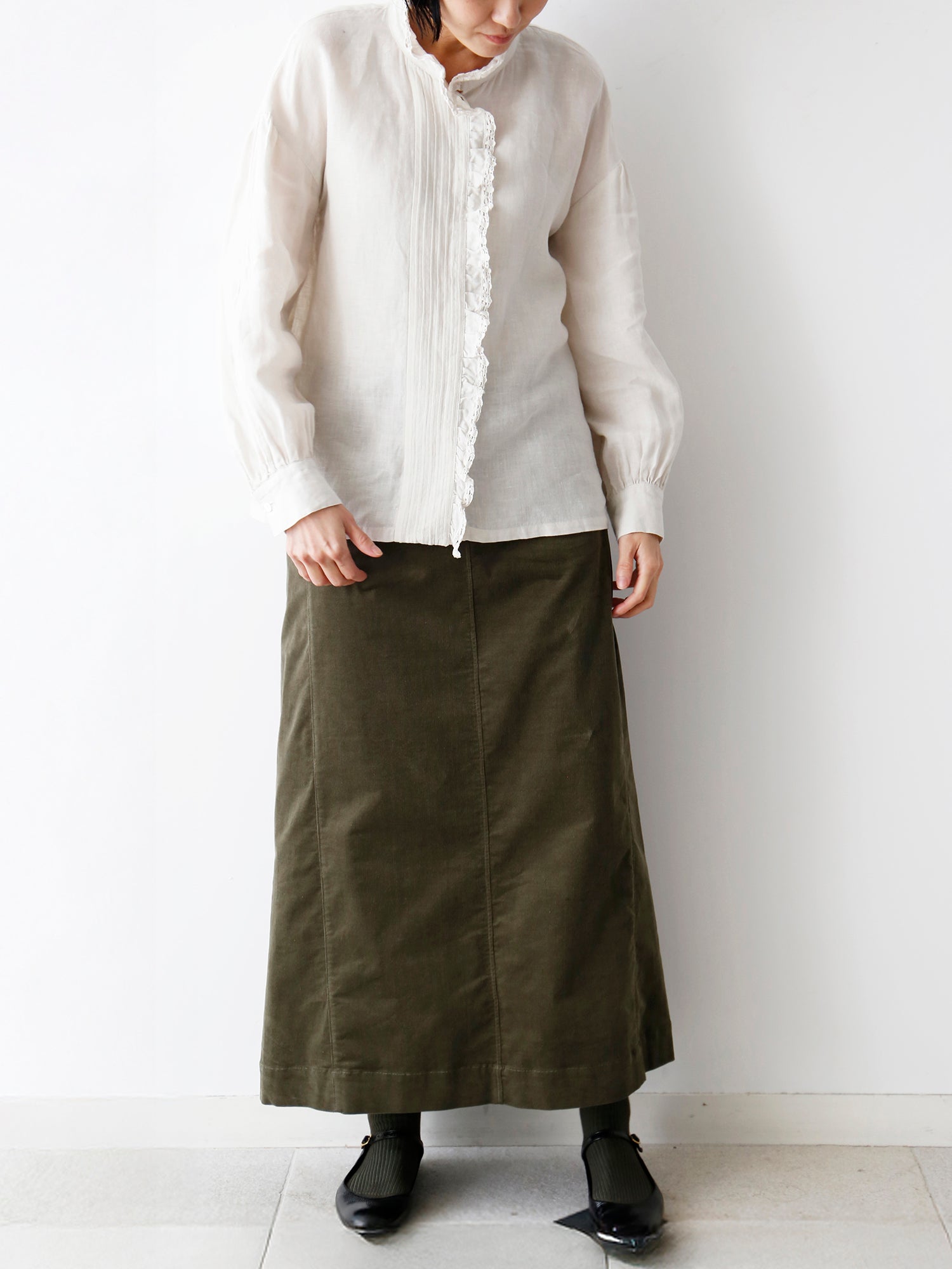 スカート：マルゴ