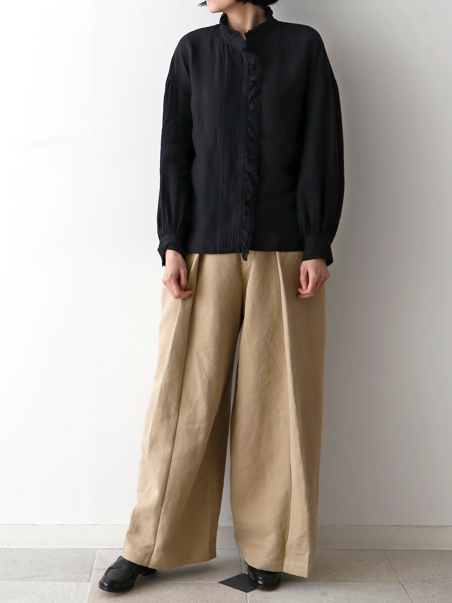 パンツ：コリー