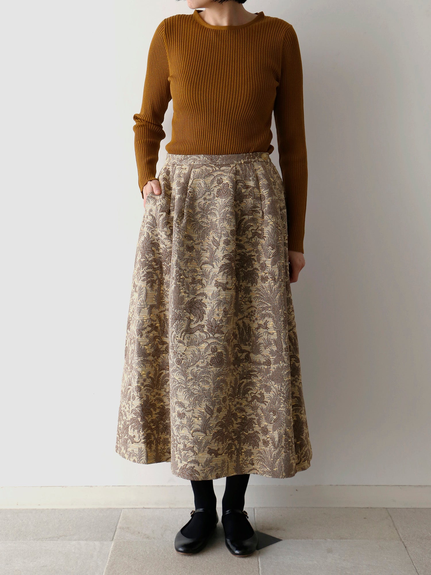 ニット：シシリア