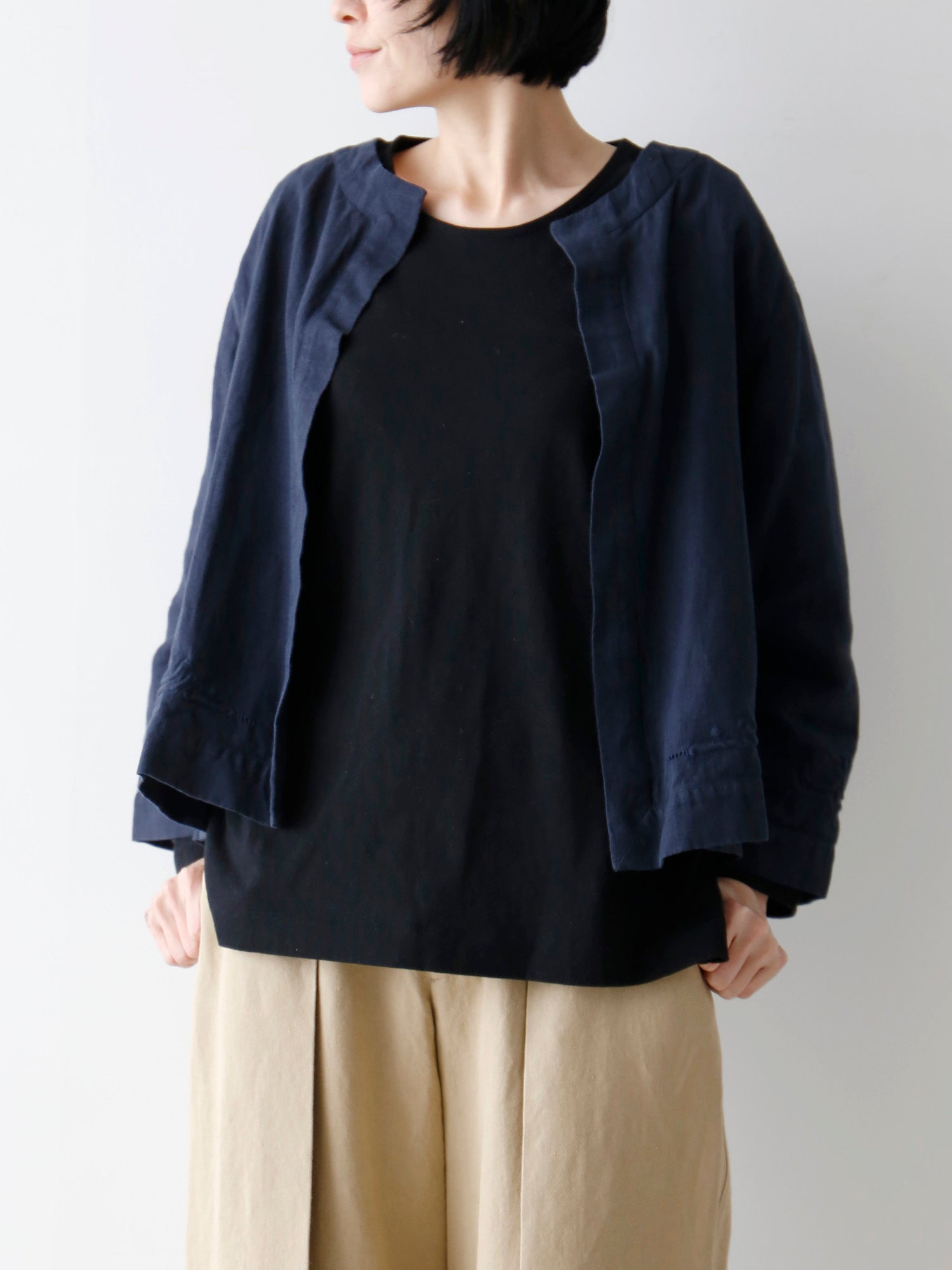 ジャケット：ベス