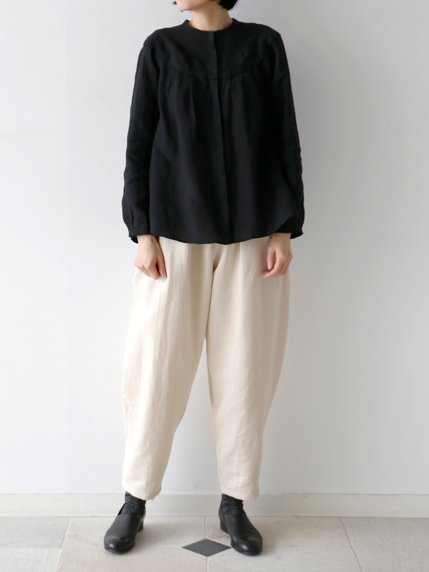 パンツ：モーゼル