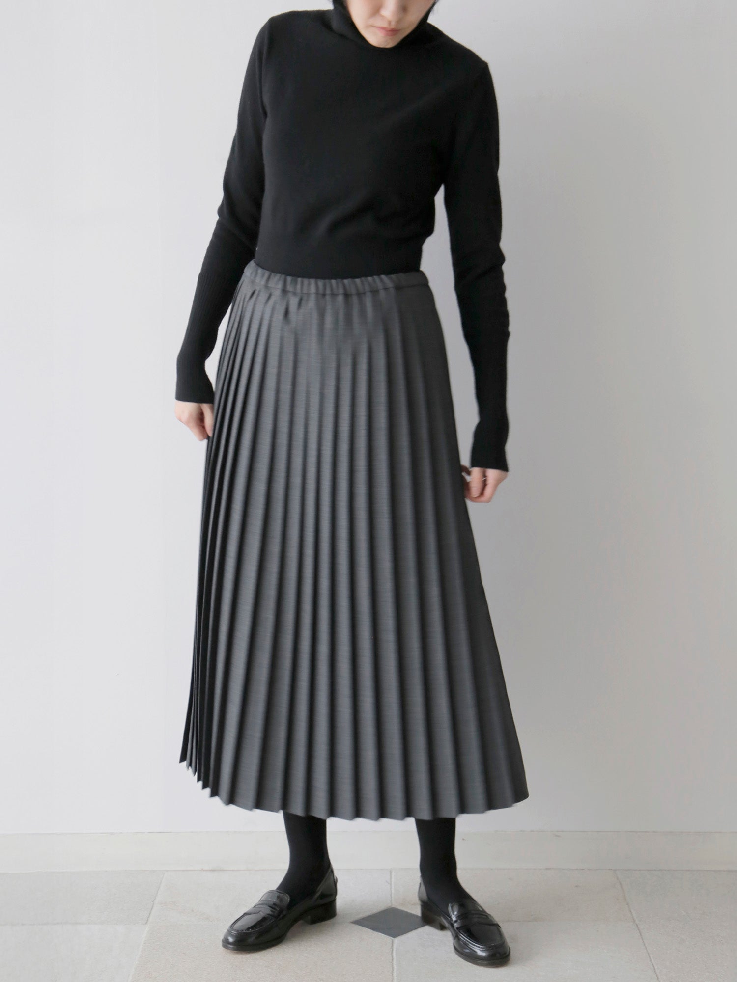 ニット：コルルール・トリコ（身長166cm）