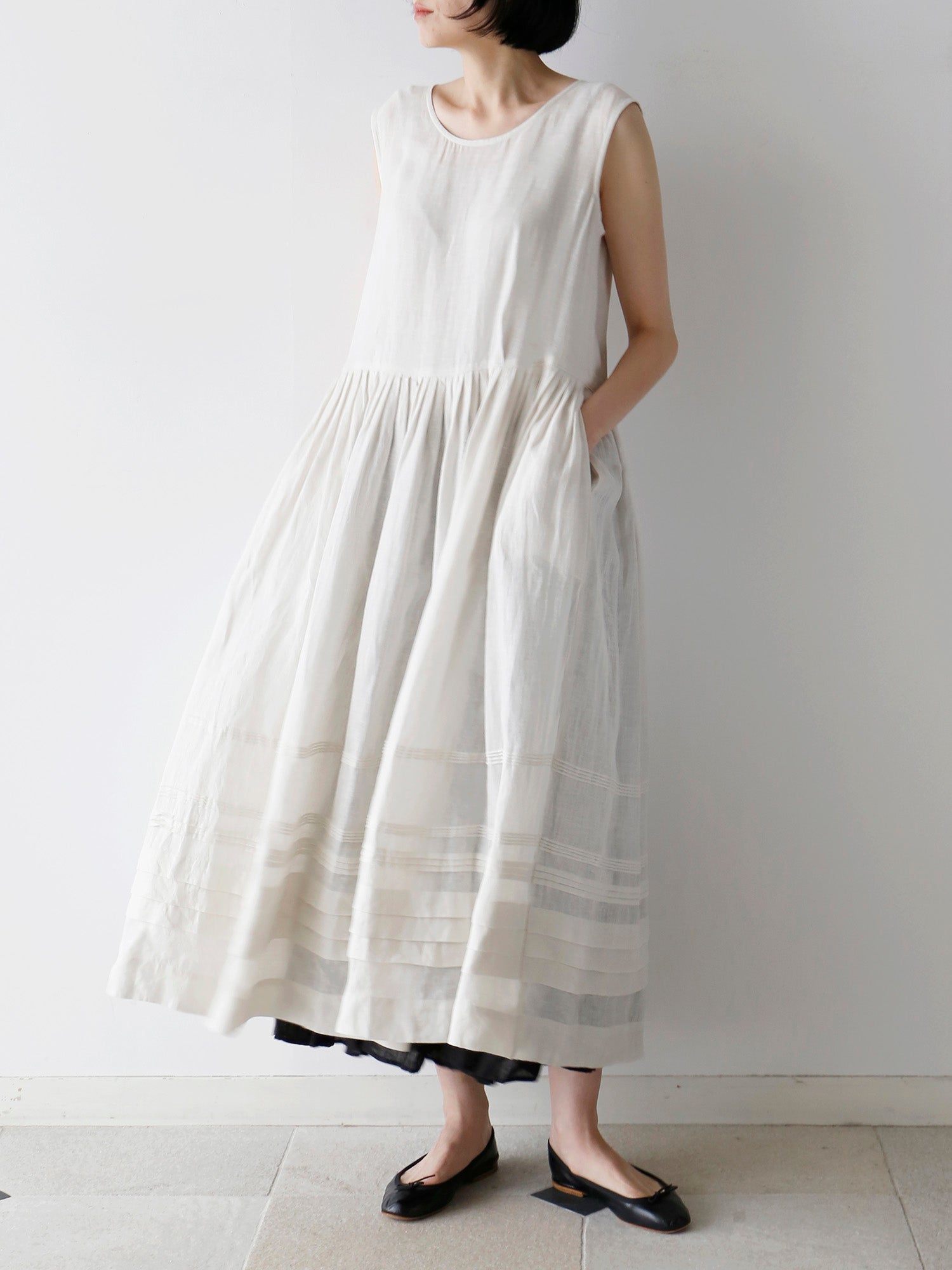 ブラック（身長166cm）