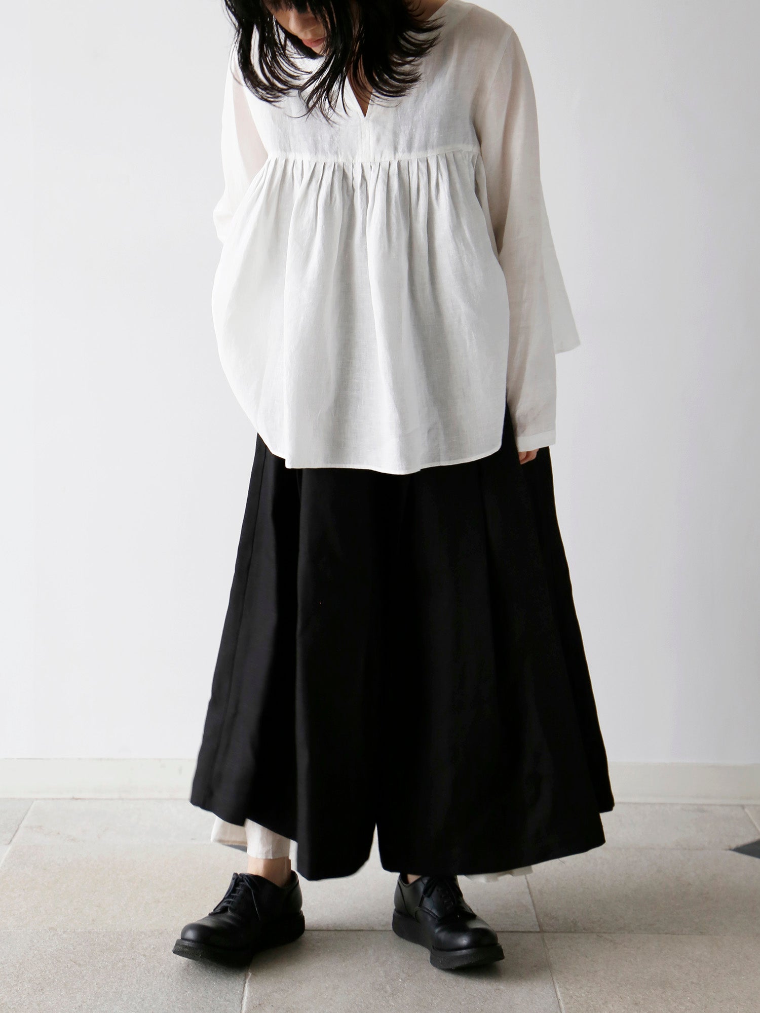 アンティークホワイト（身長152cm）