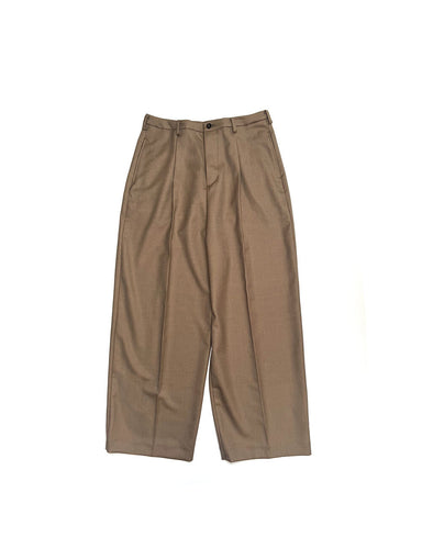 ✨未使用級 Salue egg パンツ リゼッタ 伸縮性 オールシーズン 1 パンツ — LISETTE