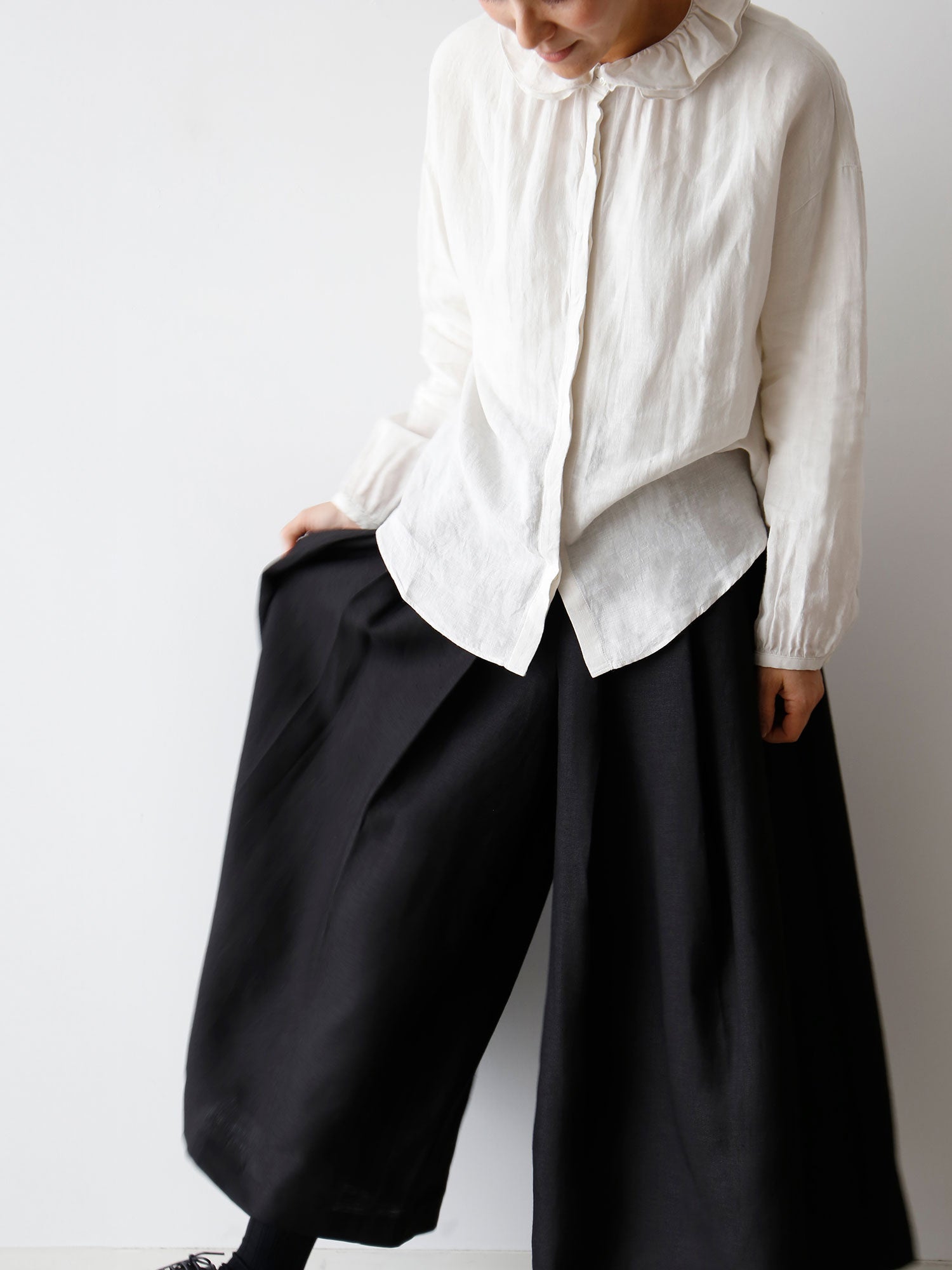 ブラウス：レイチェル（身長160cm）