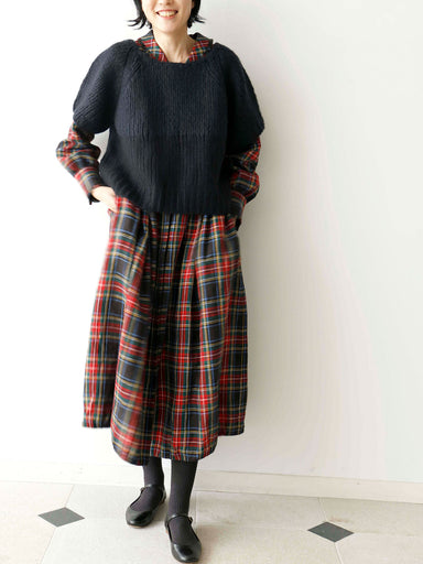 ノアール（身長166cm）<br>ワンピース：クラリス［完売］