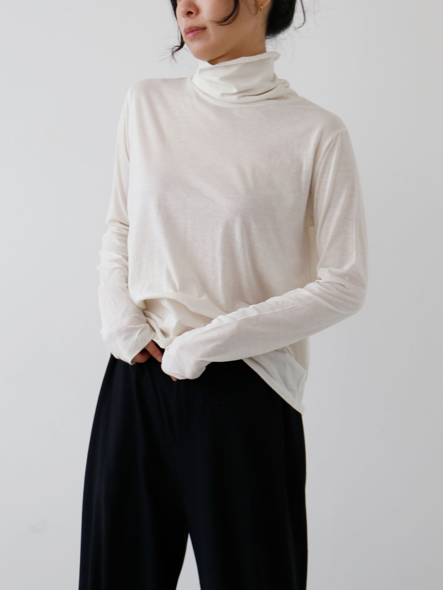 アイボリー38（身長167cm)