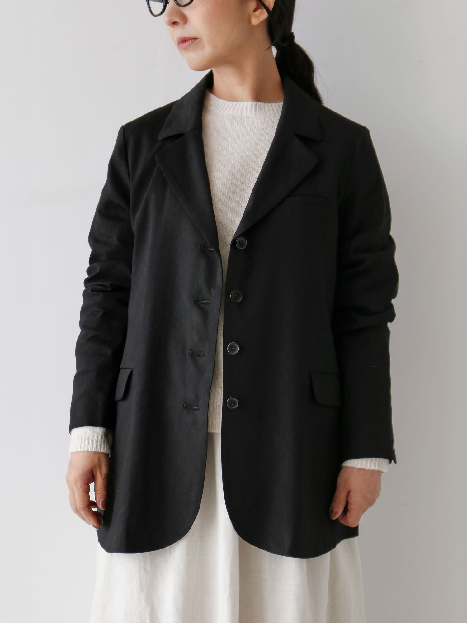 ノアール36（身長153cm）<br>ニット：ヒューゴ