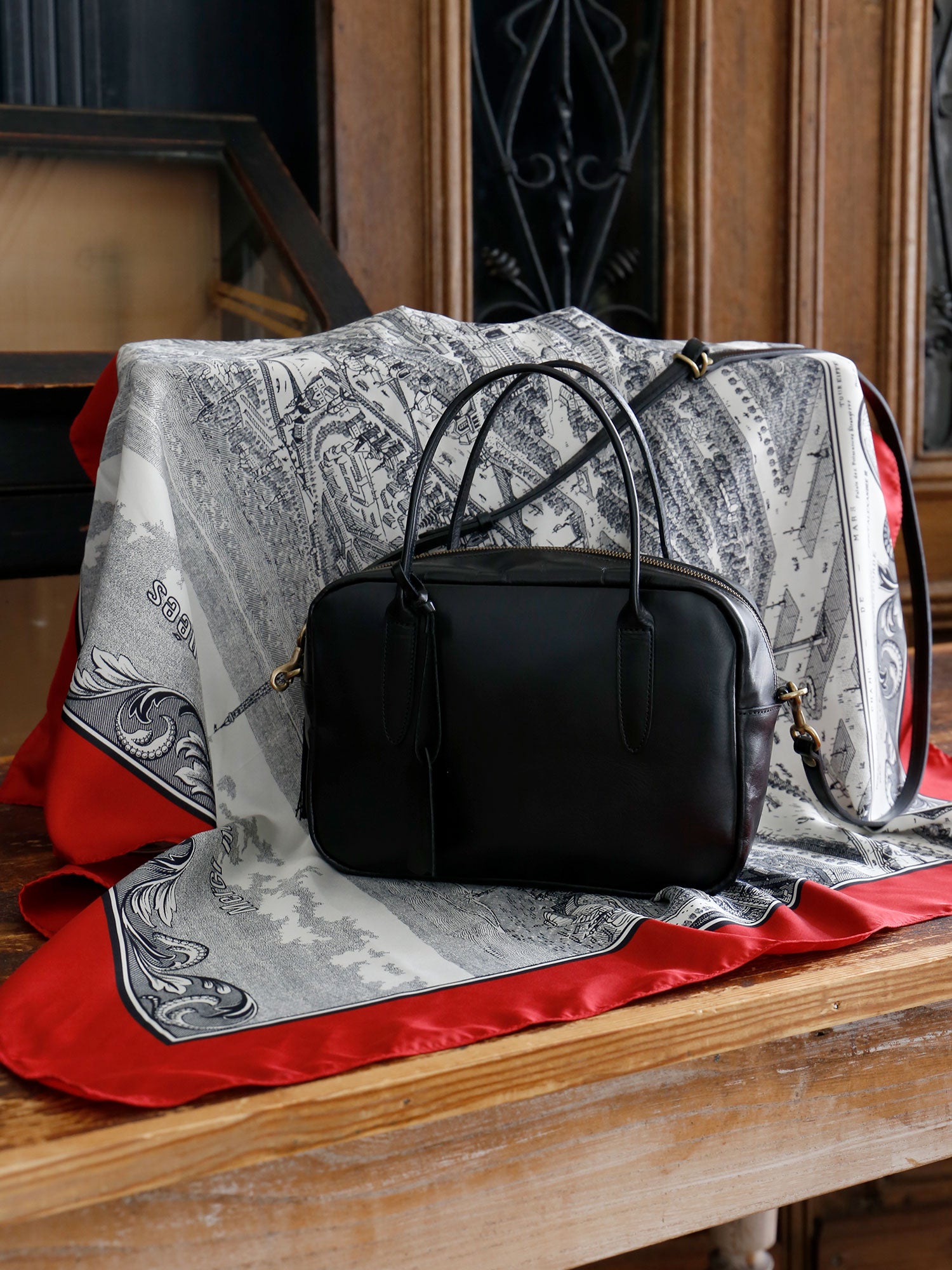 サック・クイール・ジジ