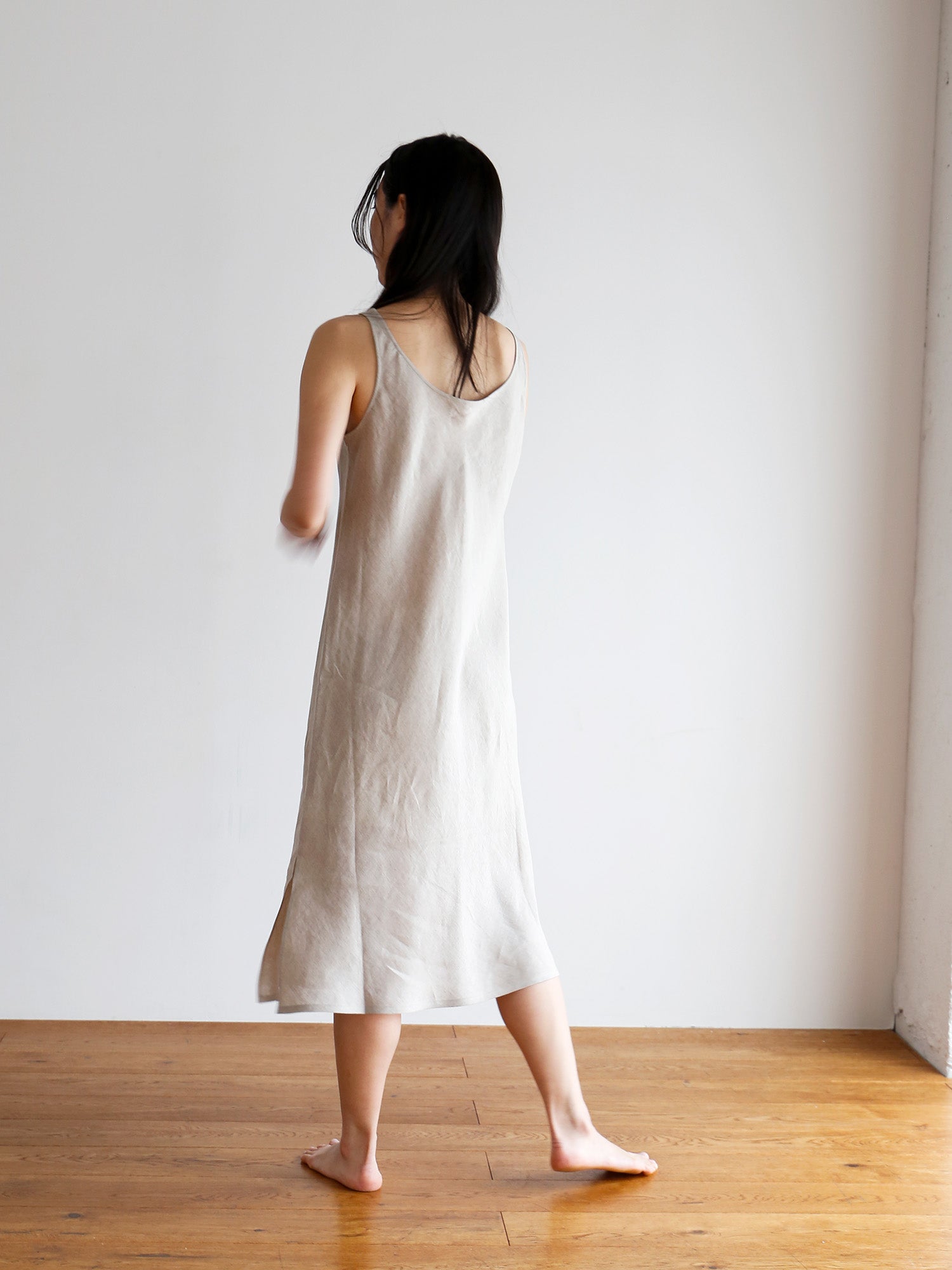 HÉRNI No.36 バイアススリップドレス