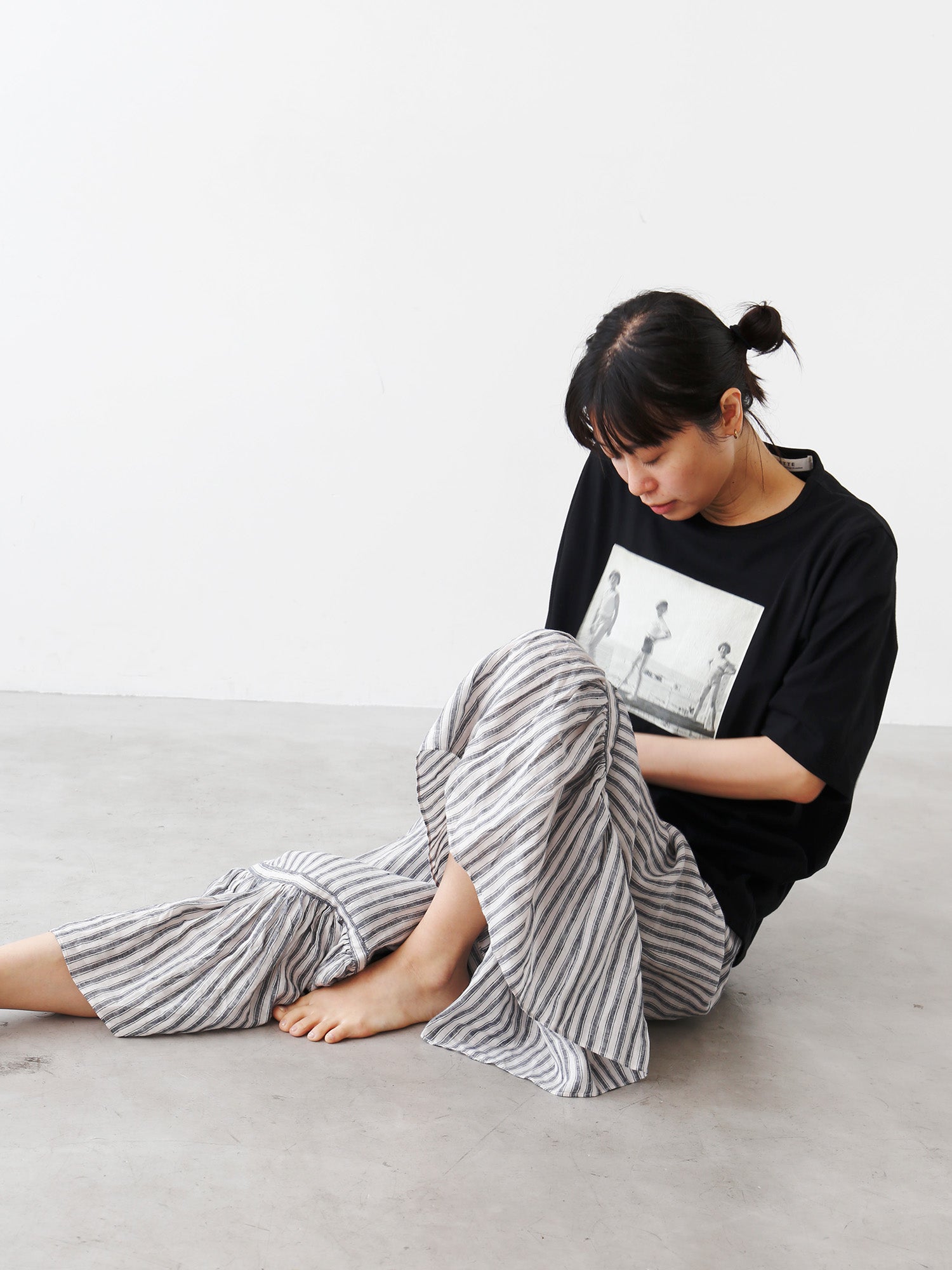 インディゴ（身長167cm）<br>Tシャツ：Tシャツ・ヴァカンス