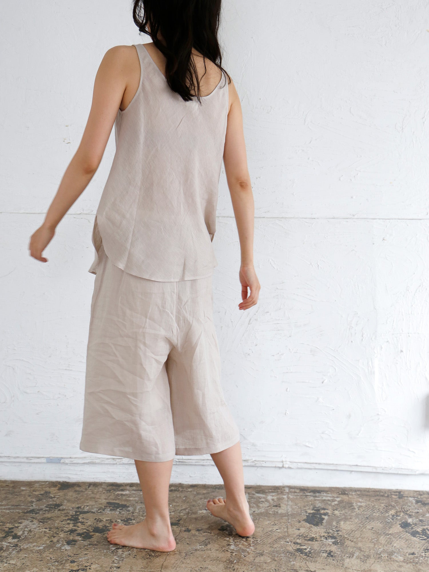 HÉRNI No.42 バイアスタンクトップ
