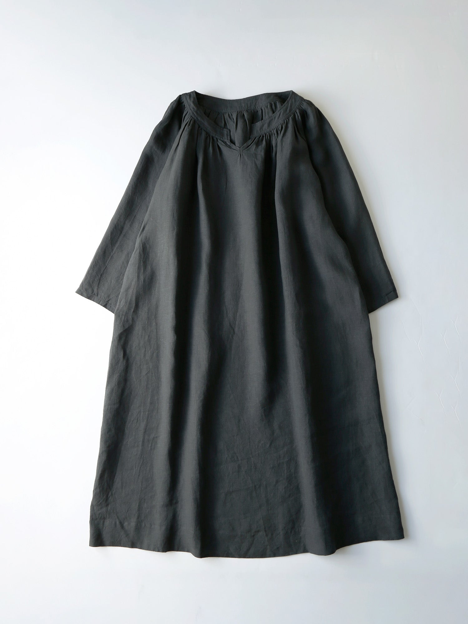 HÉRNI No.18 ナイトドレス