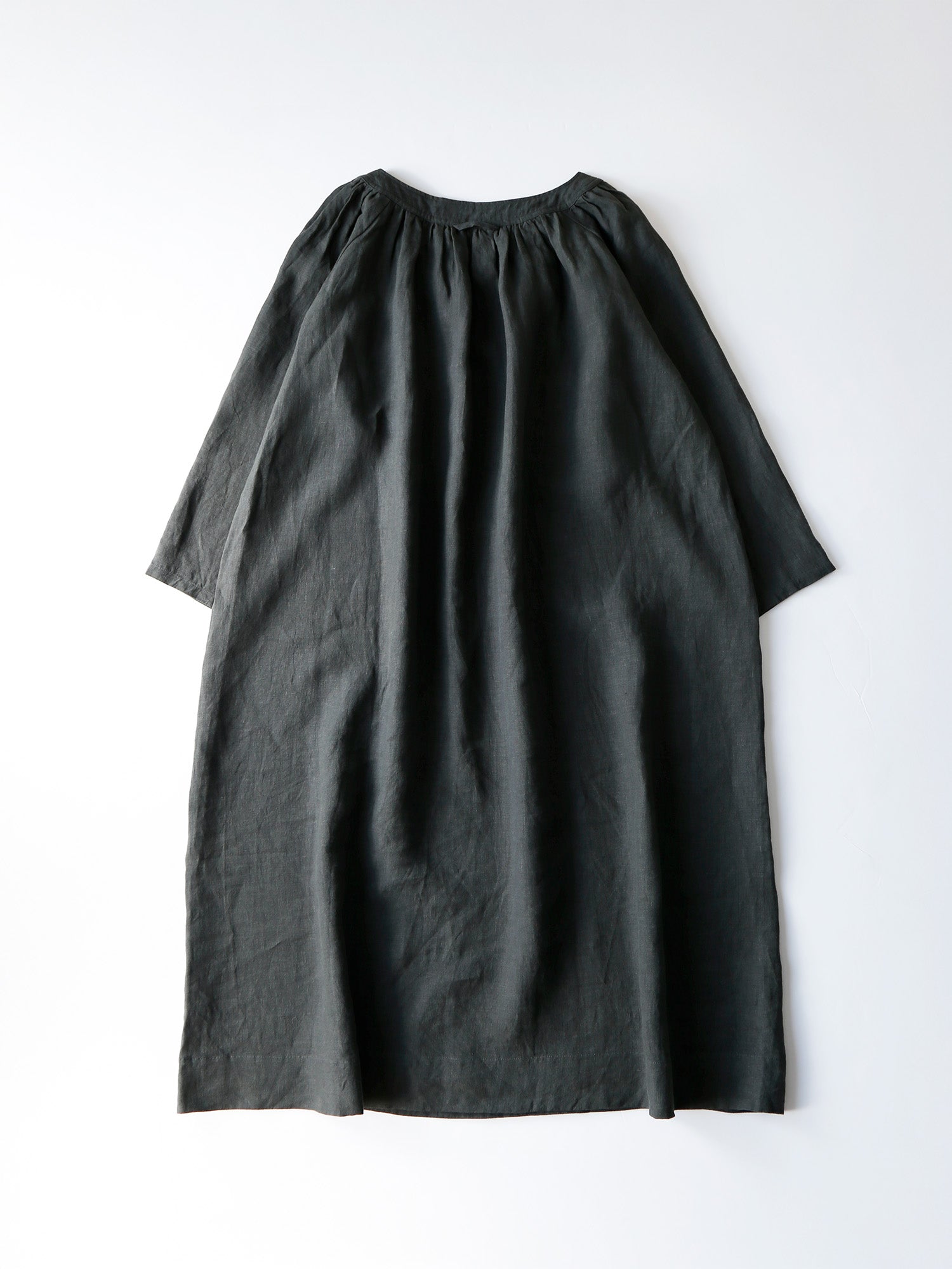 HÉRNI No.18 ナイトドレス